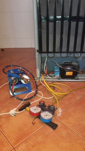 Reparatii frigidere si congelatoare